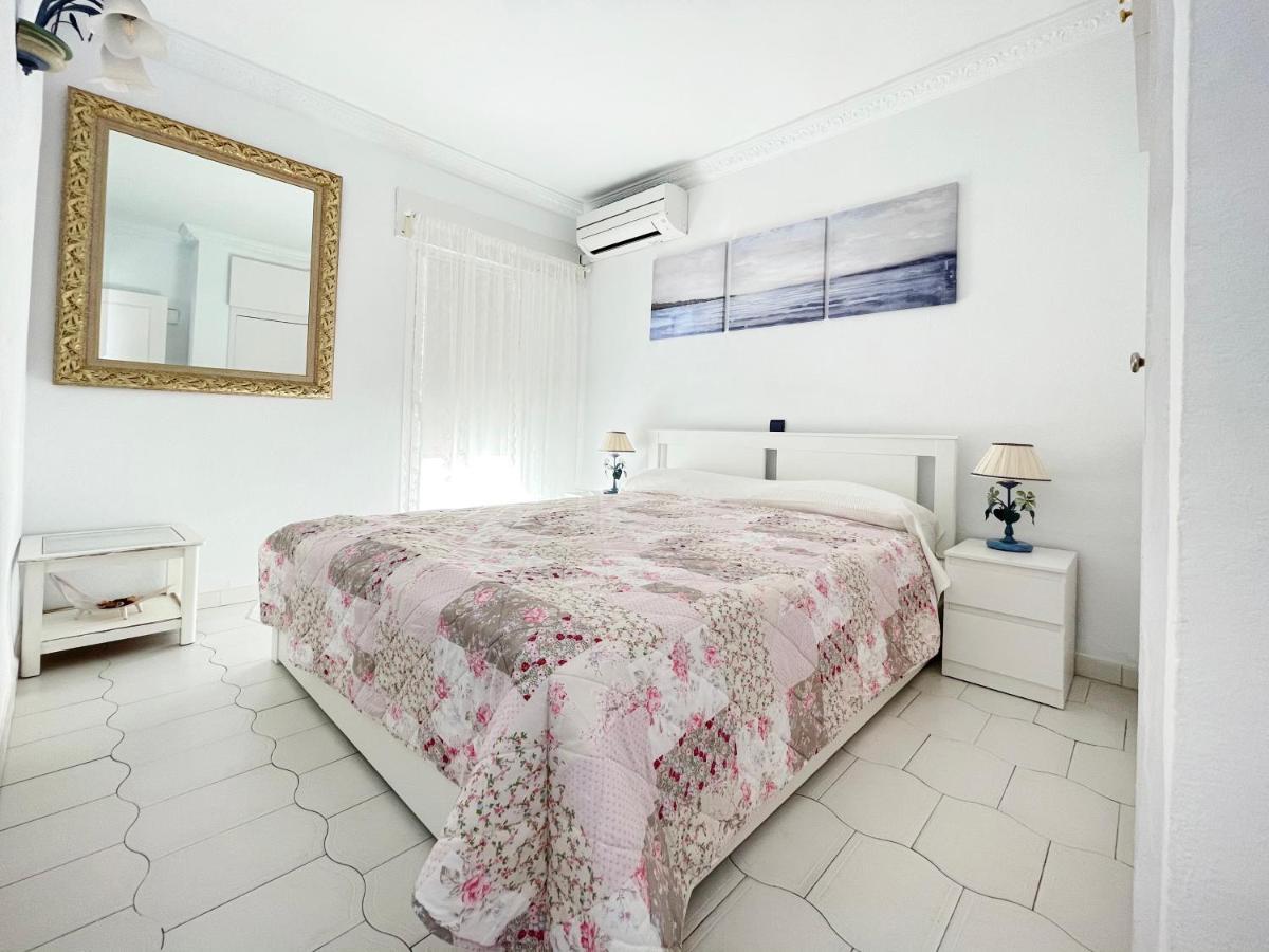 Beautiful Apartment With Sea Views, Benal Beach Benalmádena Exterior foto
